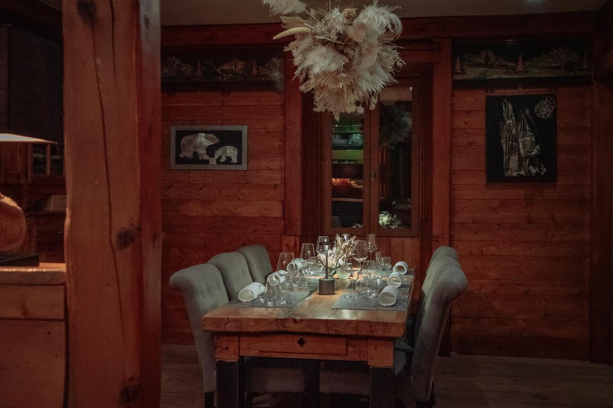 Auberge Des Gorges Серво Екстериор снимка
