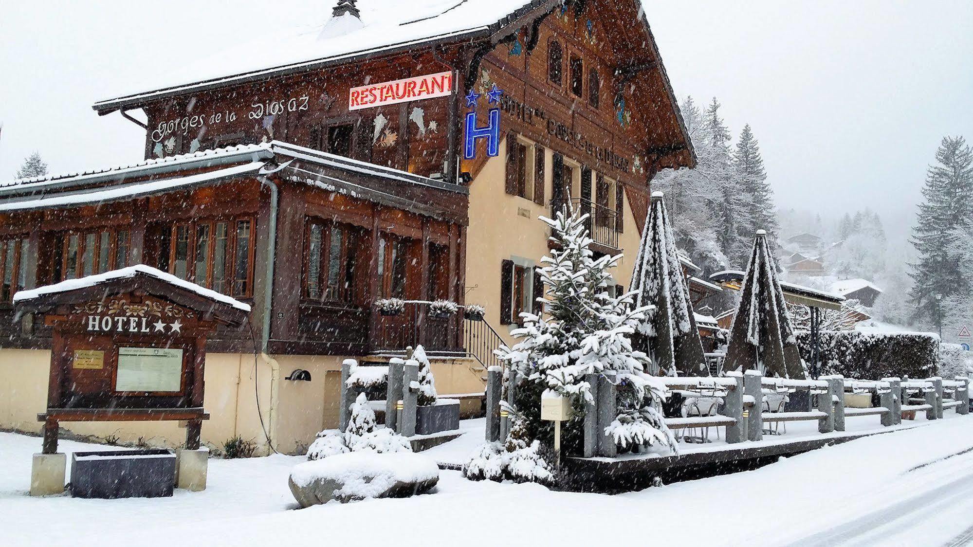 Auberge Des Gorges Серво Екстериор снимка